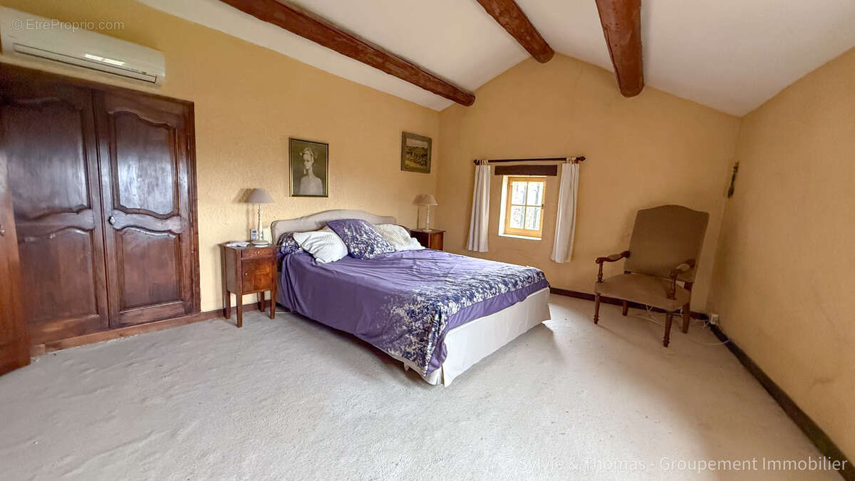 Maison à LES ANGLES