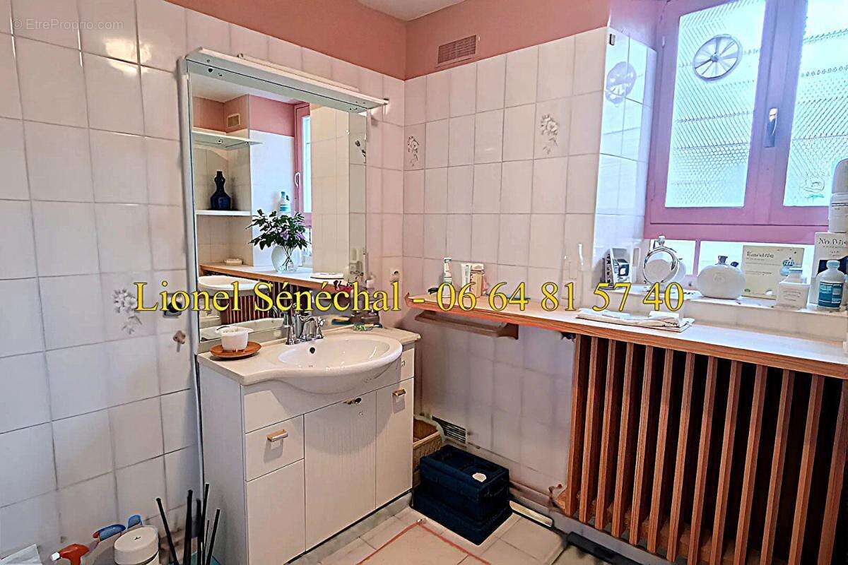 Maison à SILLE-LE-GUILLAUME