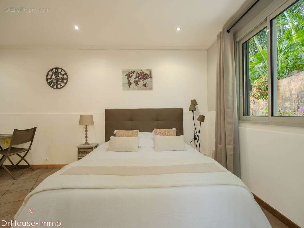 Maison à L'ETANG-SALE