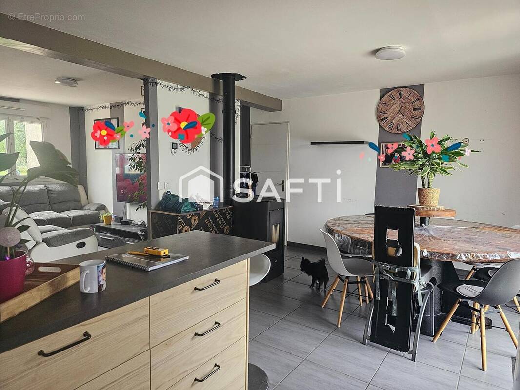 Photo 1 - Maison à BRANGES