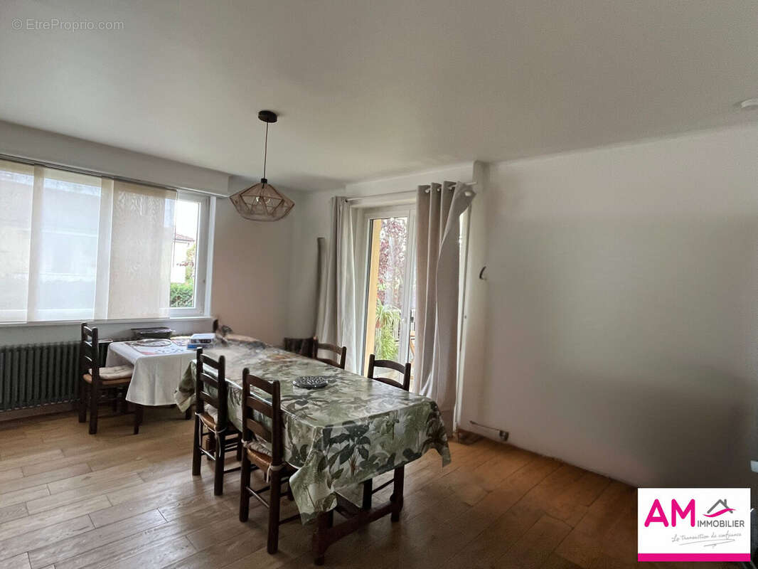 Maison à HERRLISHEIM-PRES-COLMAR