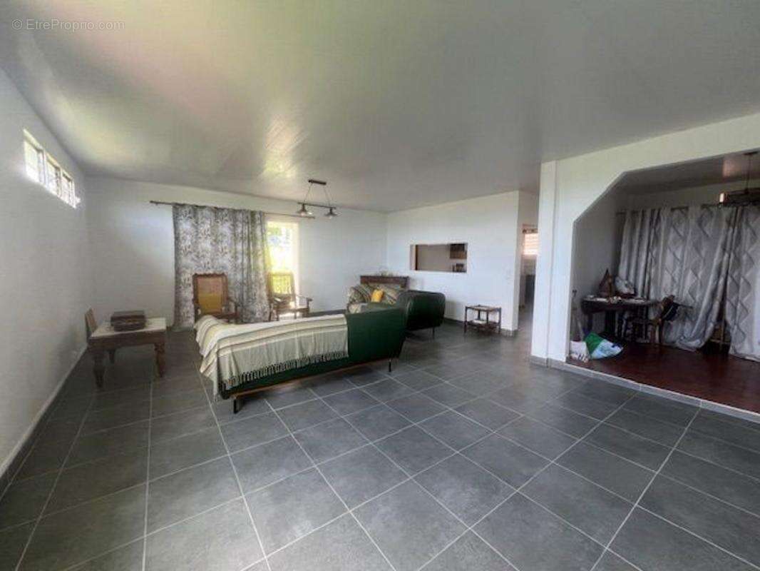 Maison à FORT-DE-FRANCE