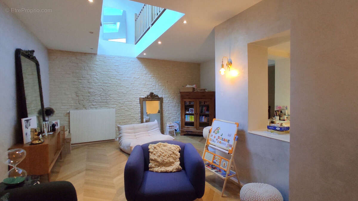 Maison à CHATELLERAULT