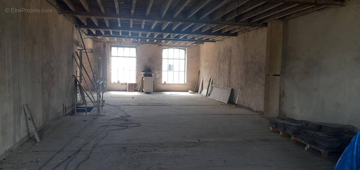 Appartement à BAUGE