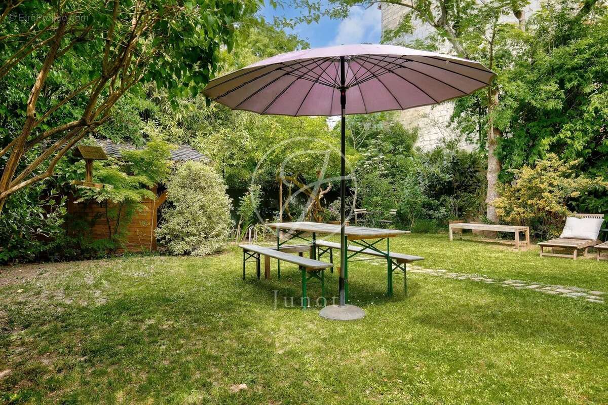 Maison à LE VESINET