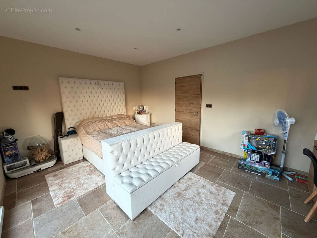 Maison à SAINT-AMAND-LES-EAUX