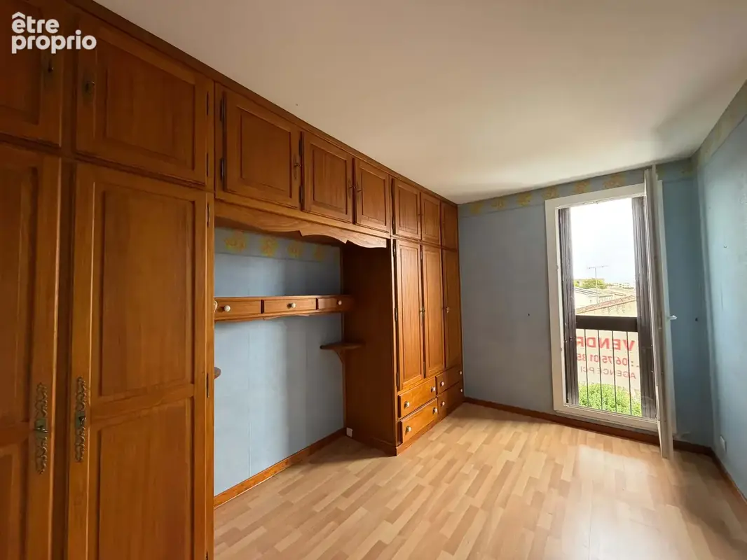 Appartement 4 pièces 73 m² à vendre à Arles (13200) - photo 3