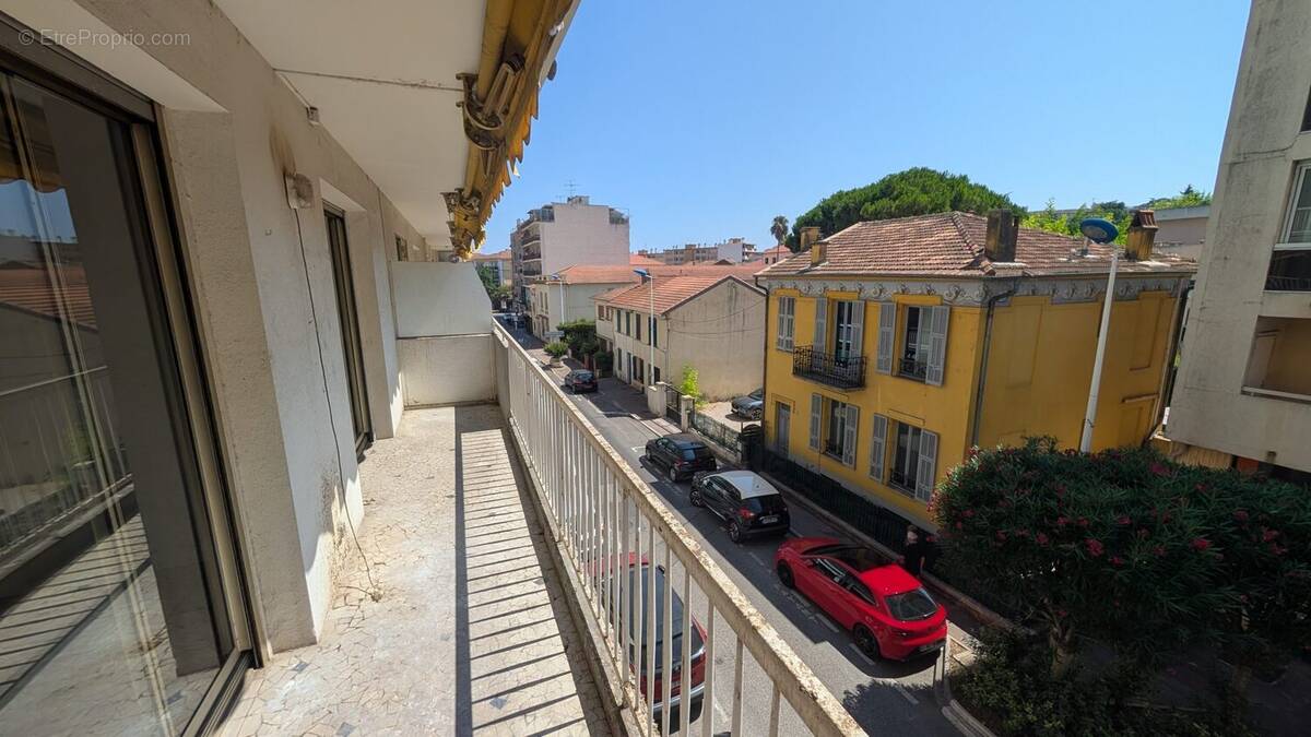 Appartement à CAGNES-SUR-MER