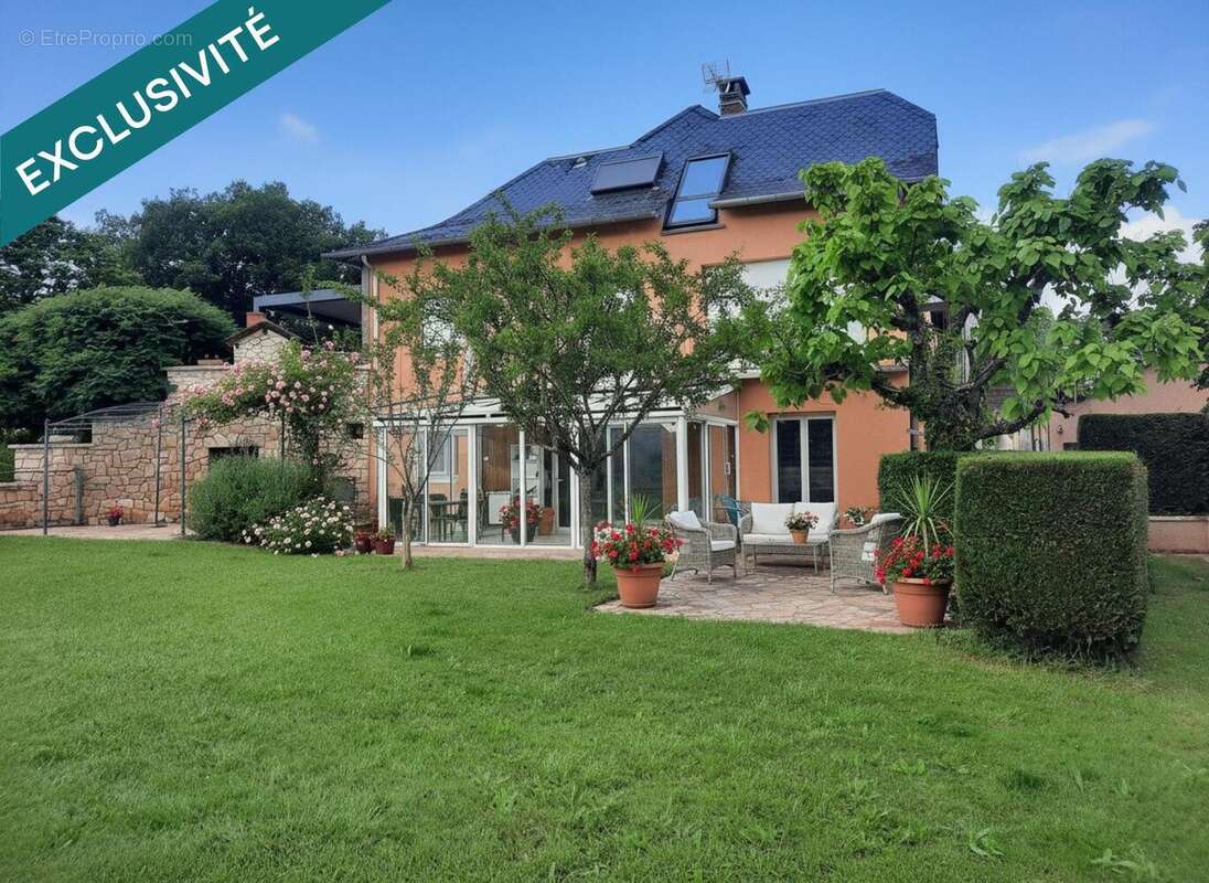 Photo 2 - Maison à SAINT-CHRISTOPHE-VALLON