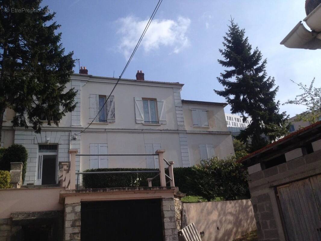 Appartement à VILLENEUVE-SAINT-GEORGES