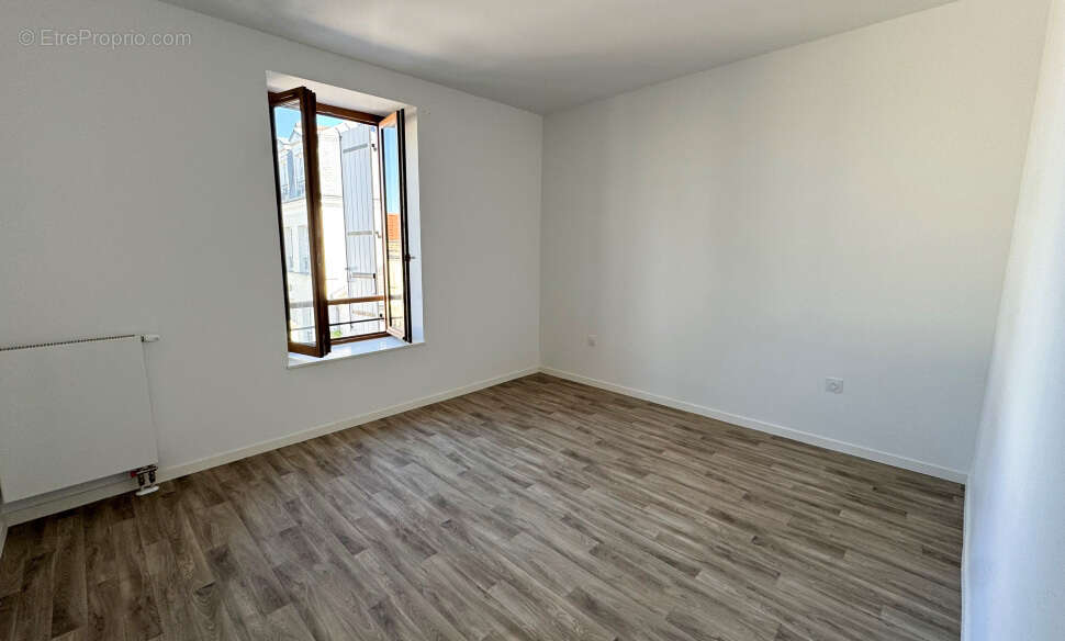 Appartement à MARLY-LA-VILLE