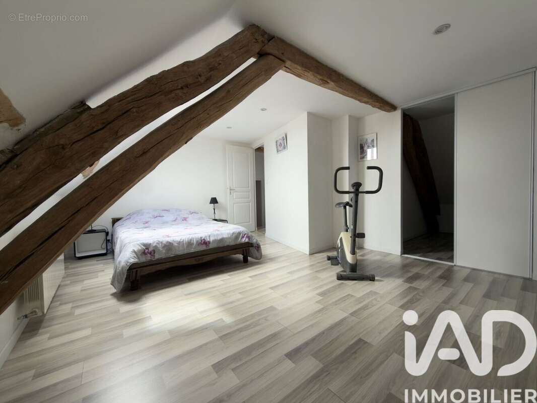 Photo 6 - Maison à SAINT-SEROTIN
