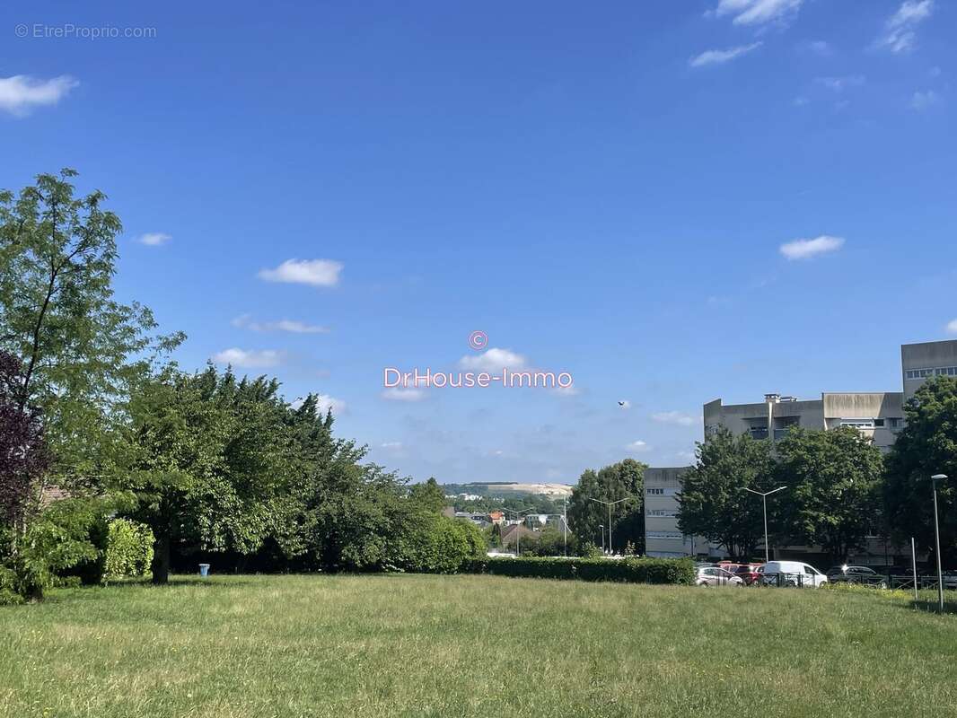 Appartement à CHAMPS-SUR-MARNE