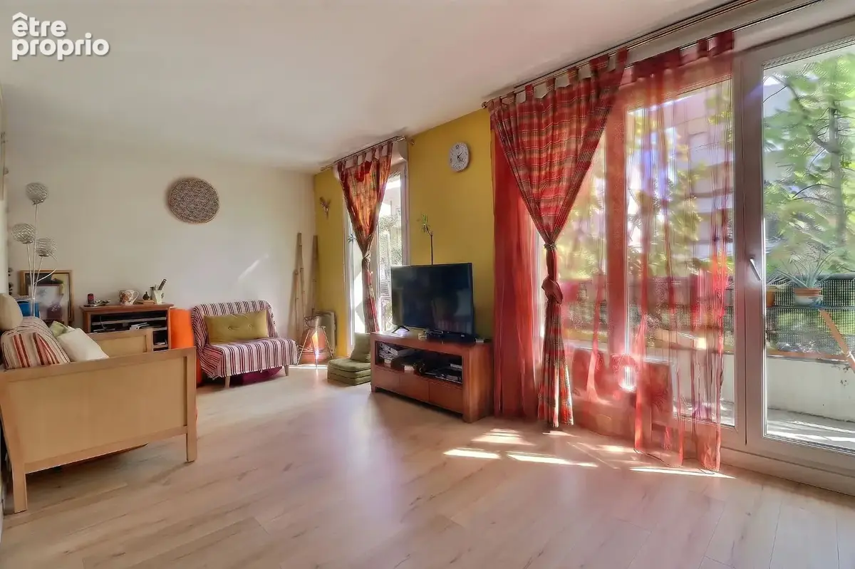 Appartement à SAINT-DENIS
