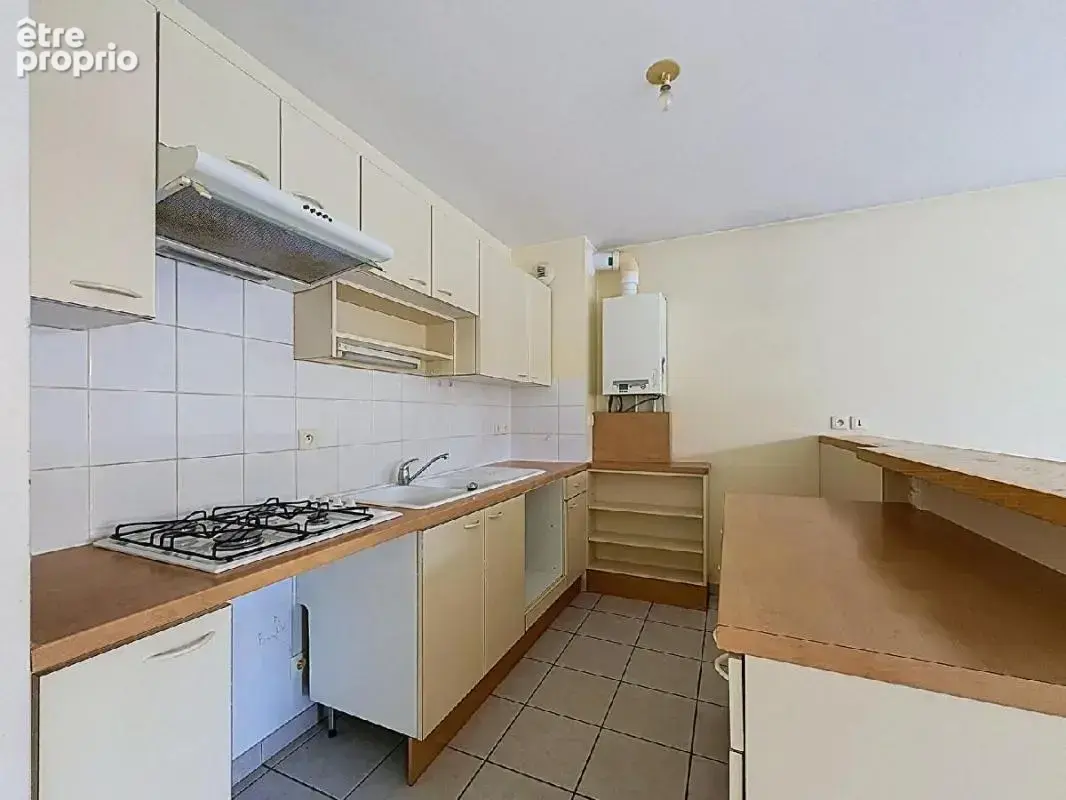 Maison 97 m² à Charnay-Les-Macon  - photo 4