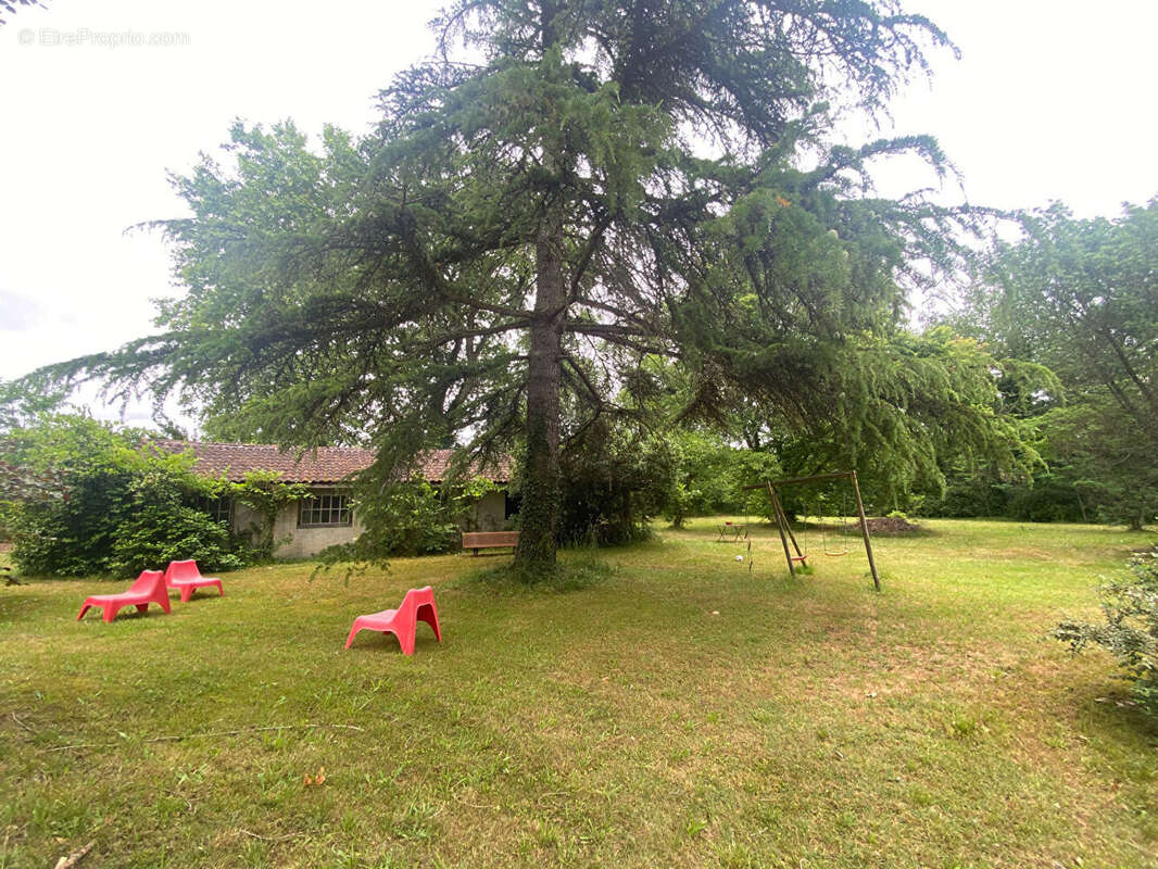 Maison à SAUGNACQ-ET-MURET