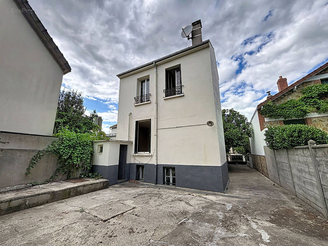 Maison Villejuif 4 pièce(s) 85 m2 - photo 1