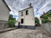 Maison à VILLEJUIF
