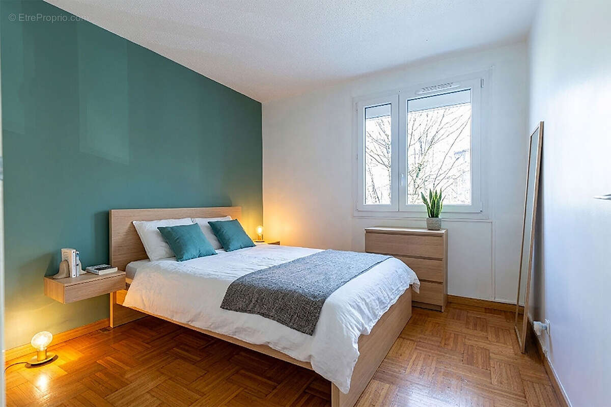 Agence immobiliere laforet - "kaki" - co-exclusivite - annecy / cran-gevrier - appartement t5 traversant de 100,91 m² - loggia - - photo 6