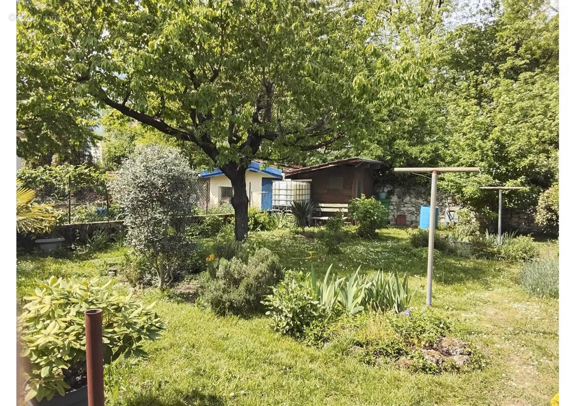Maison à ECHIROLLES