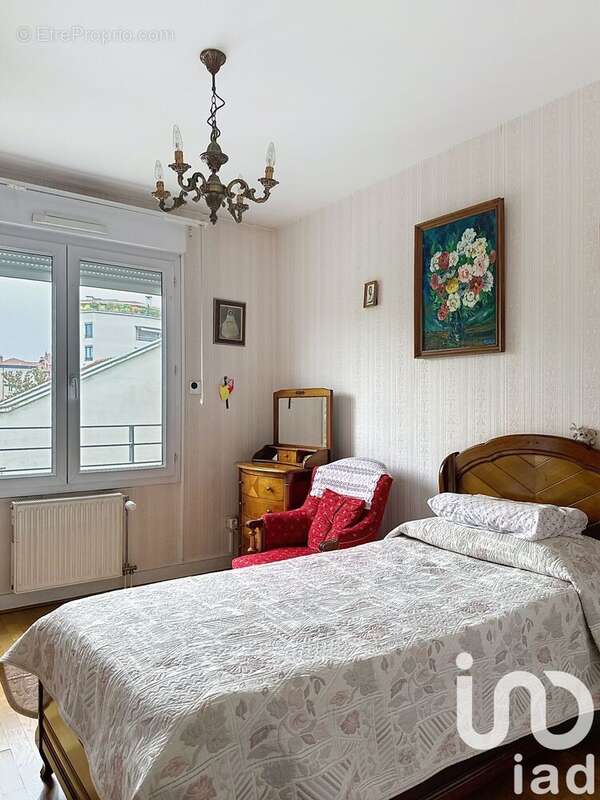 Photo 4 - Appartement à VILLEURBANNE