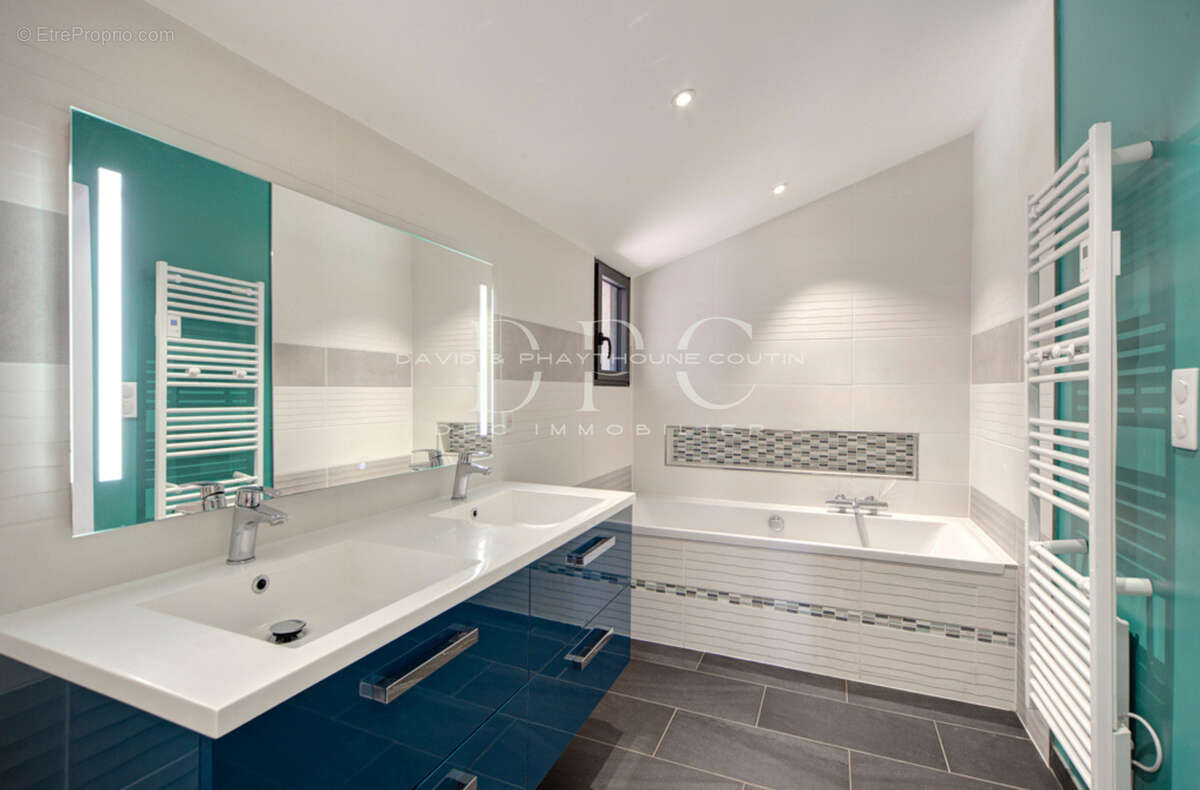 Maison à CASTELNAU-D&#039;ESTRETEFONDS