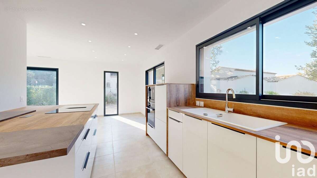 Photo 7 - Maison à EYGUIERES