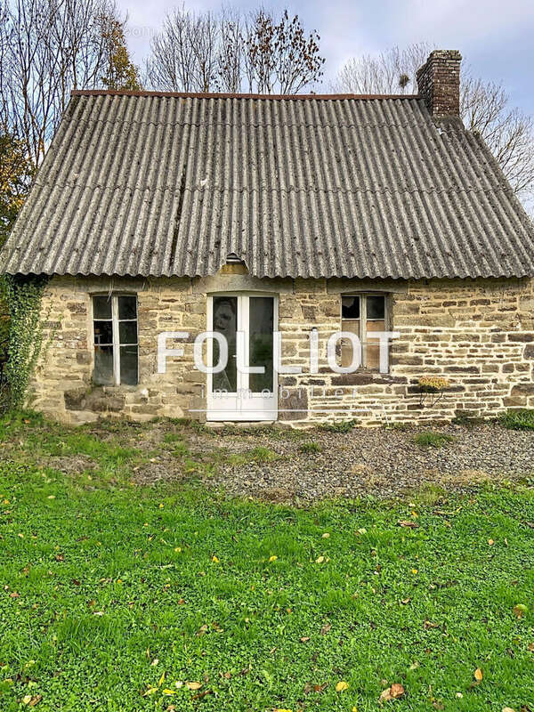 Maison à LA COLOMBE