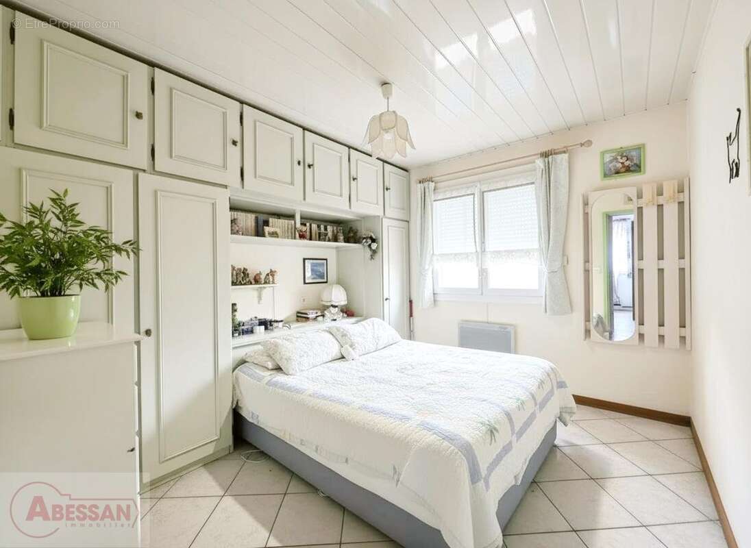 Maison à SAINT-CHRISTOL-LES-ALES