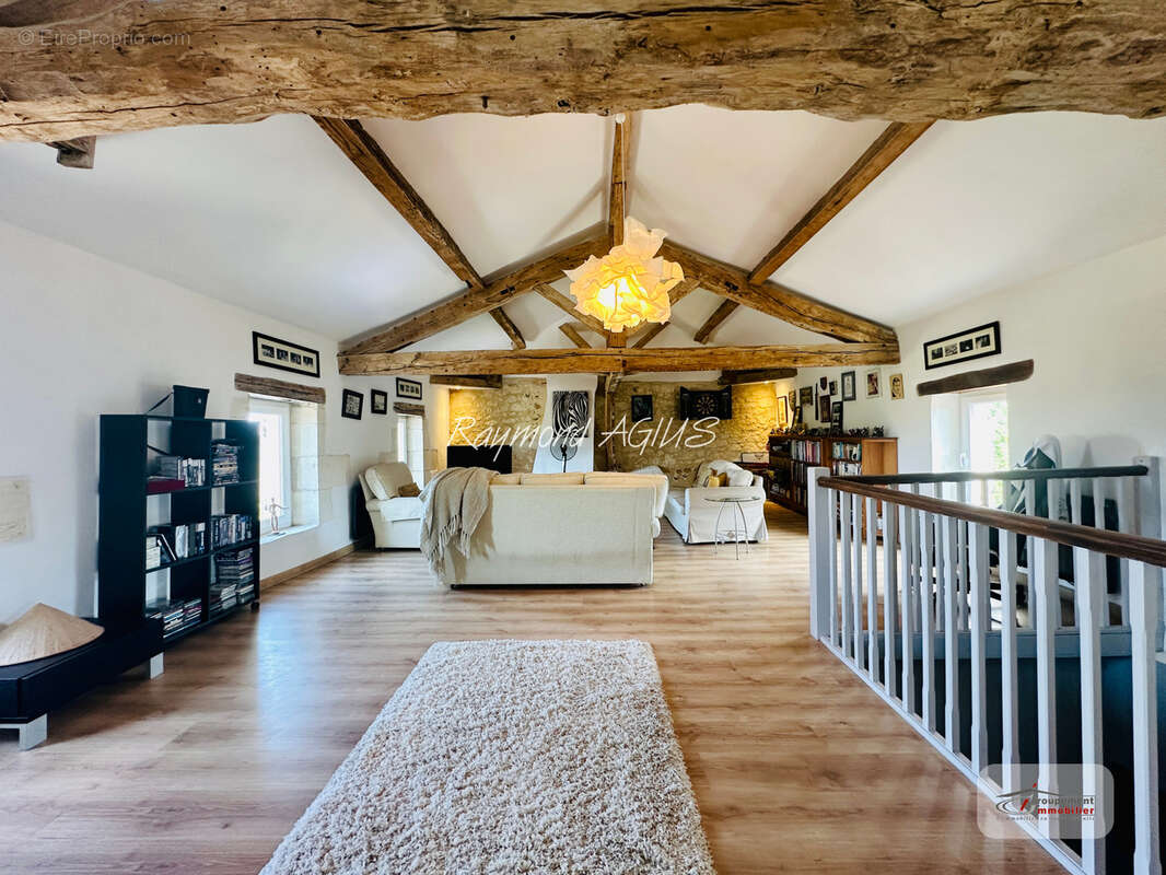 Une Élégante Maison de Maître au Cœur du Vignoble de Dordogne - photo 39
