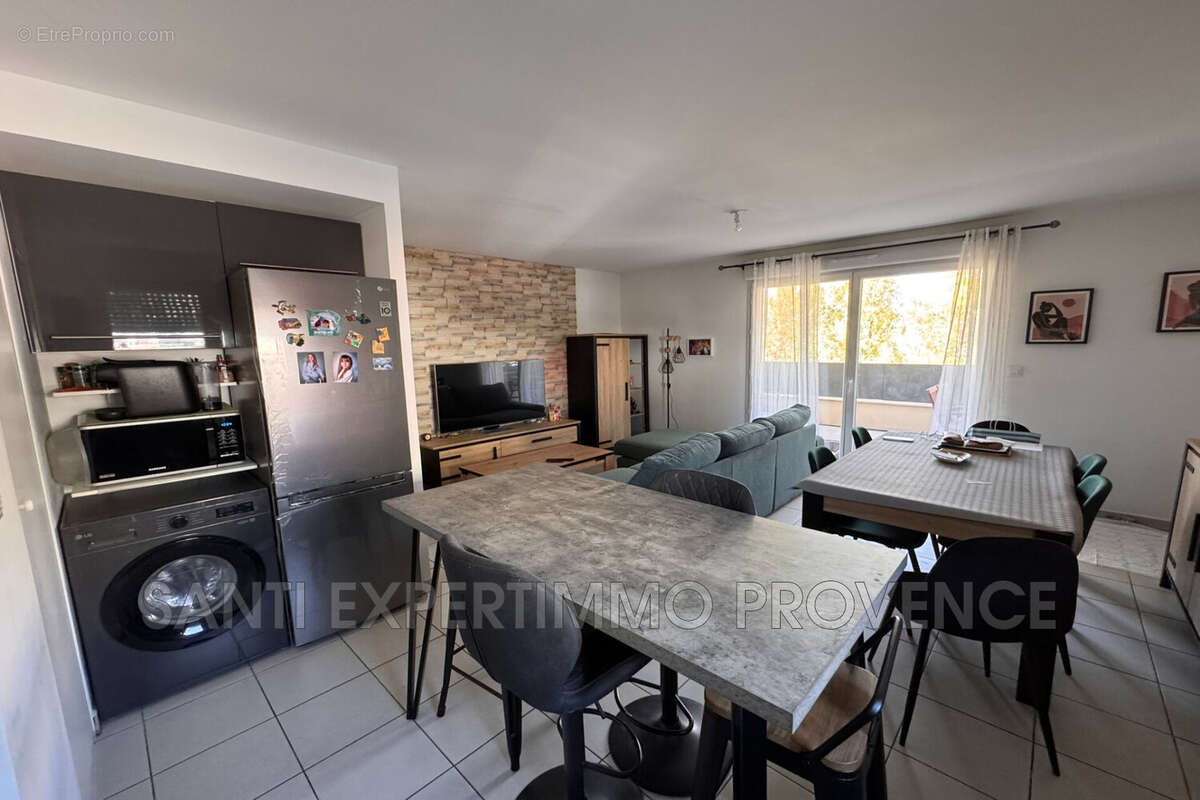 Appartement à MARSEILLE-13E