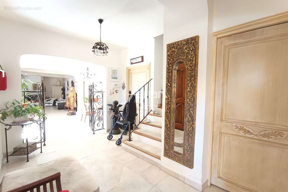 Maison à DRAGUIGNAN