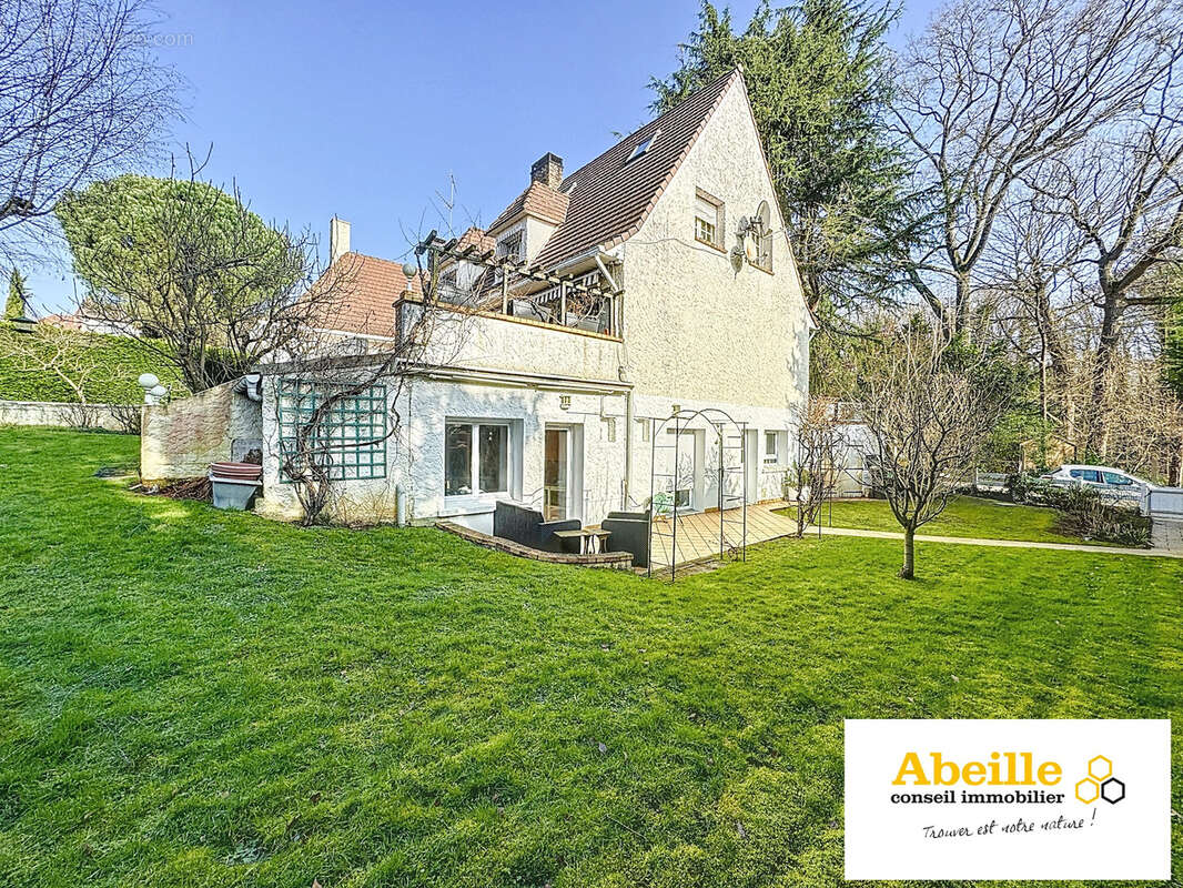 Maison à SAINT-CHERON