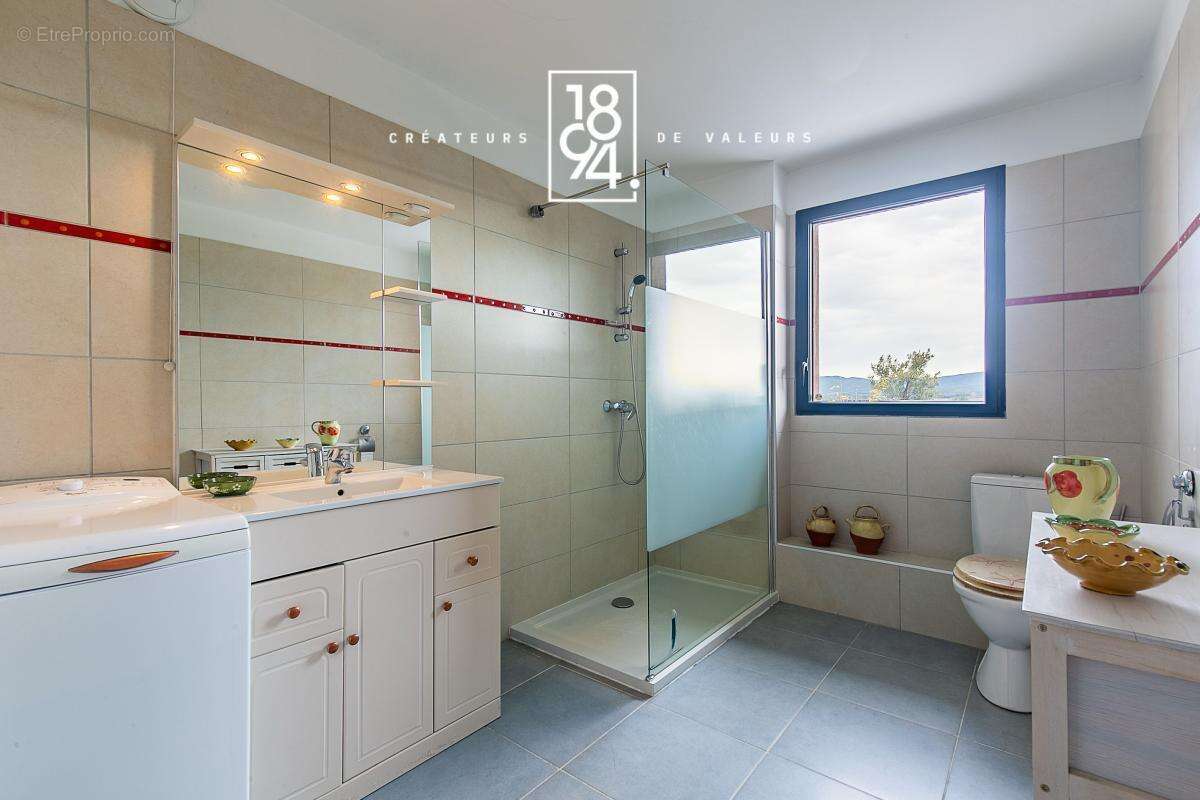 Appartement à ROUSSET