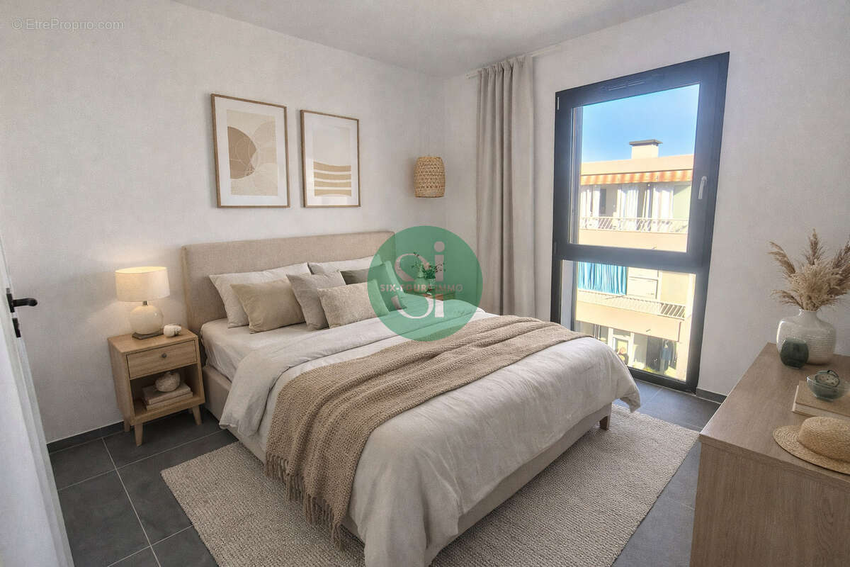 Appartement à SIX-FOURS-LES-PLAGES