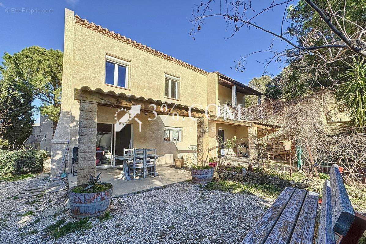 Maison à PORTEL-DES-CORBIERES