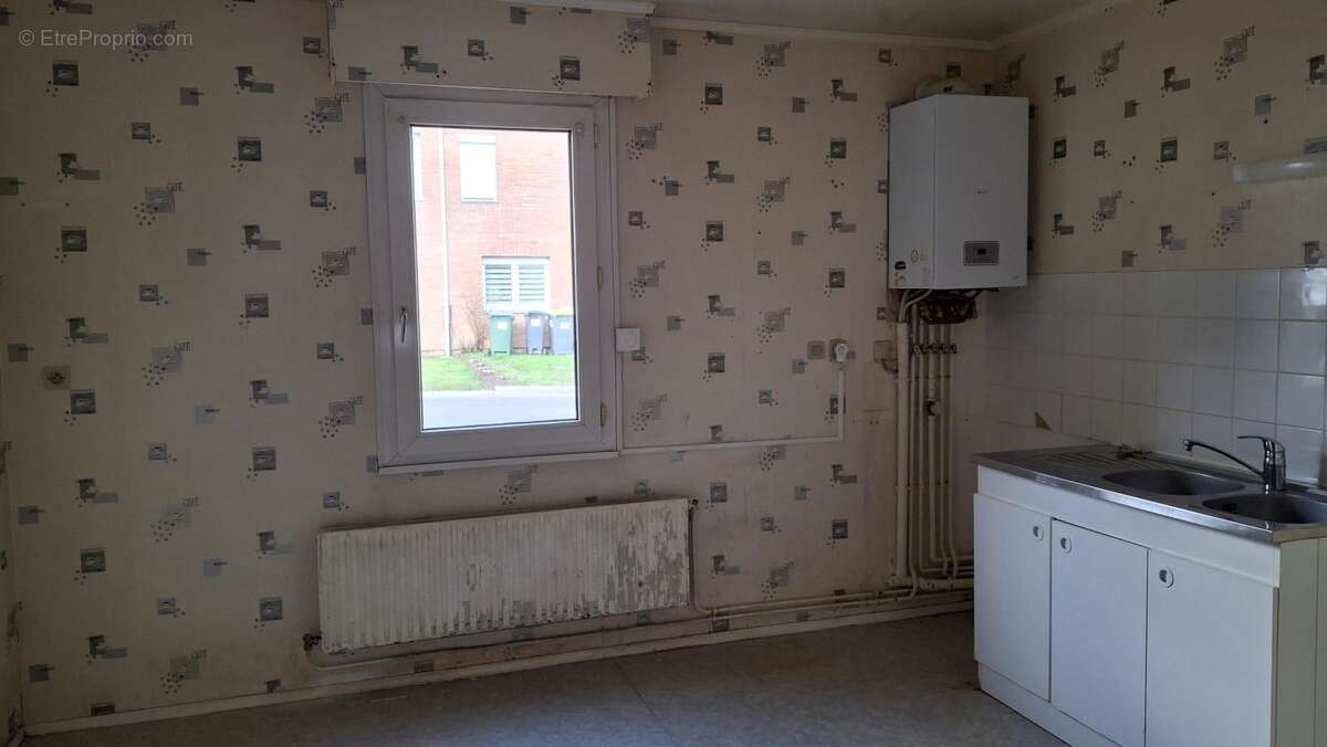 Maison à CALONNE-RICOUART