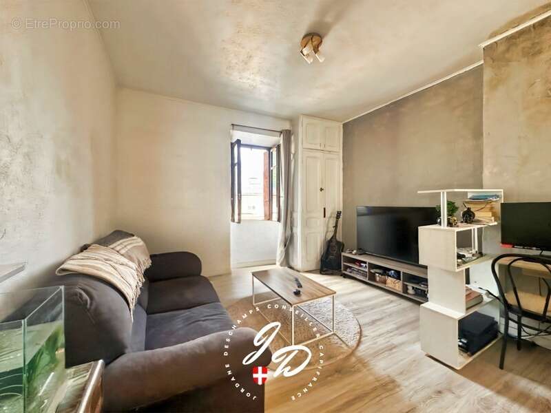 Appartement à SAINT-REMY-DE-MAURIENNE