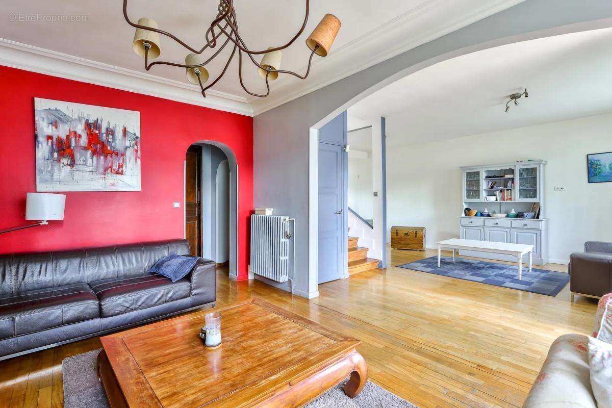 Maison à DEUIL-LA-BARRE