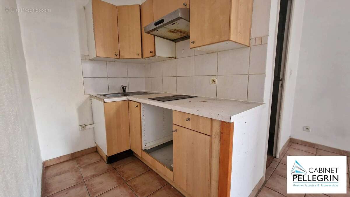 Appartement à MARSEILLE-3E