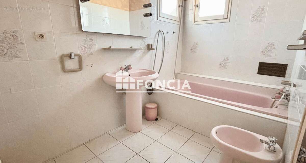 Maison à VILLELONGUE-DE-LA-SALANQUE