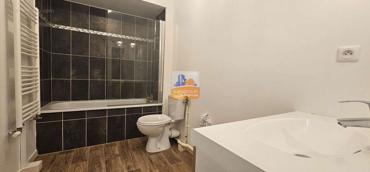 Appartement à BOUGUENAIS