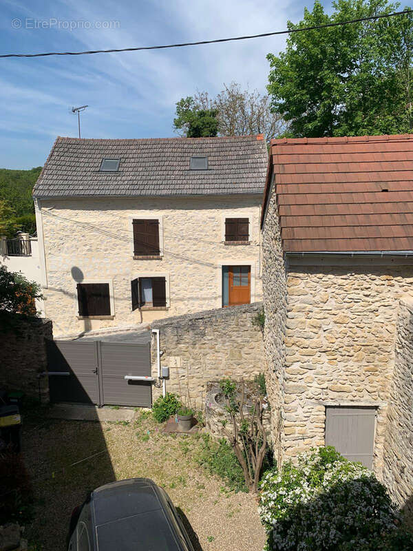 Maison à FONTENAY-SAINT-PERE