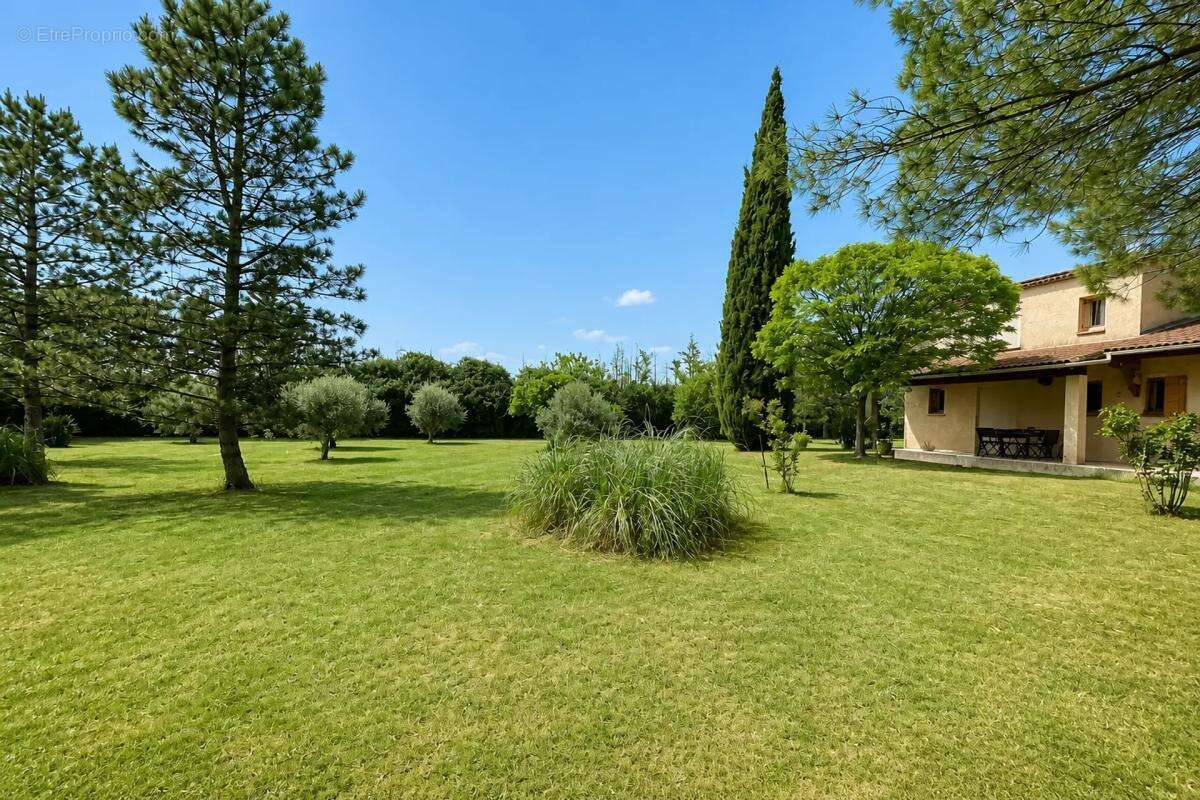 Maison avec piscine, 5 pièces, Saint-Hilaire-de-Brethmas - photo 5
