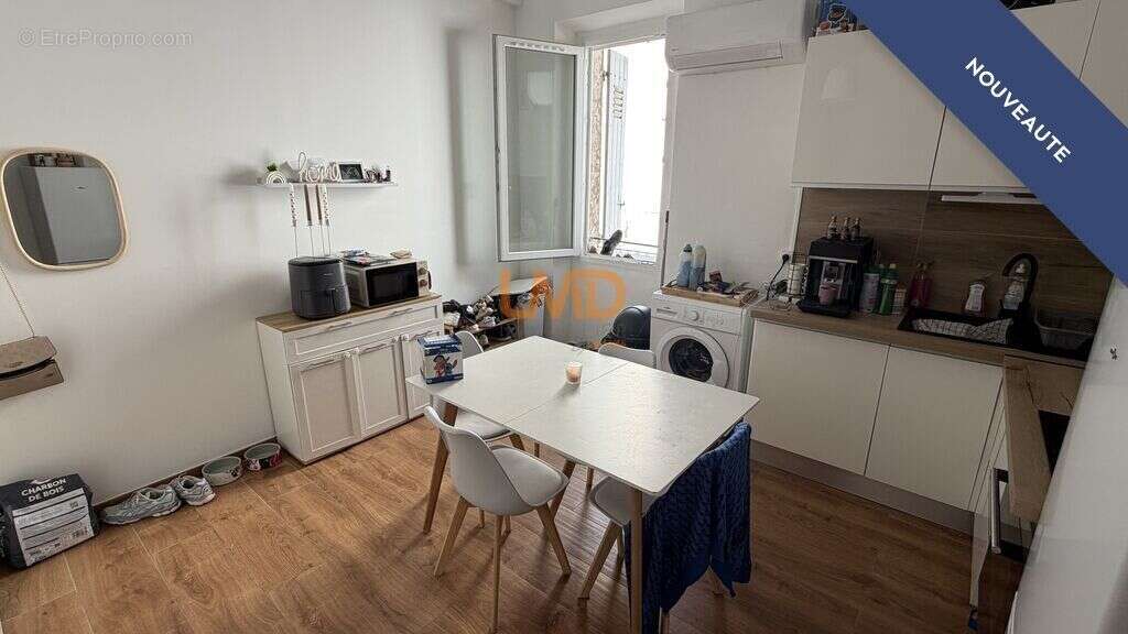 Appartement à LE MUY