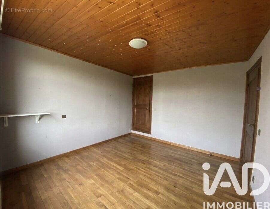 Maison 98 m² à Cognin-Les-Gorges  - photo 6