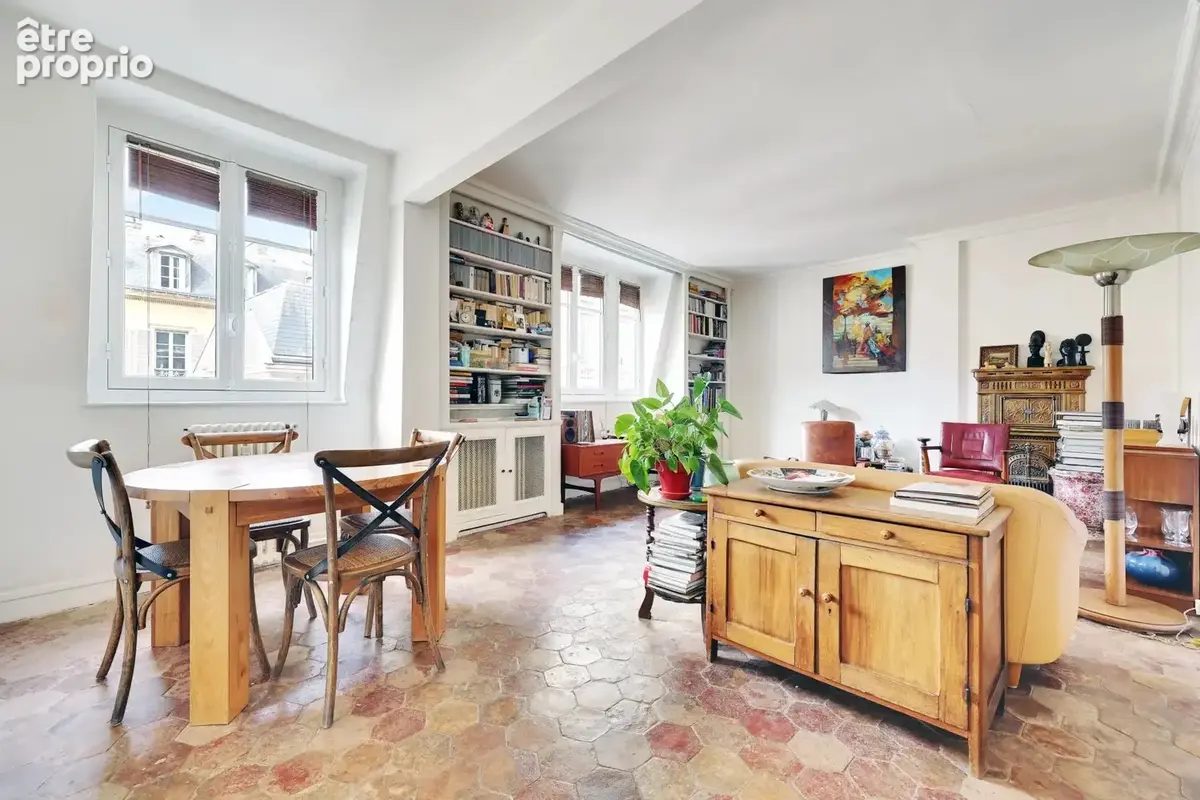 Appartement à PARIS-9E