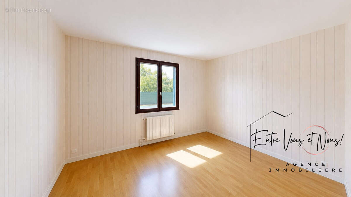 Maison 154 m² à Bazas  - photo 4