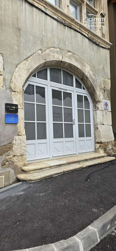 Commerce à LA COTE-SAINT-ANDRE