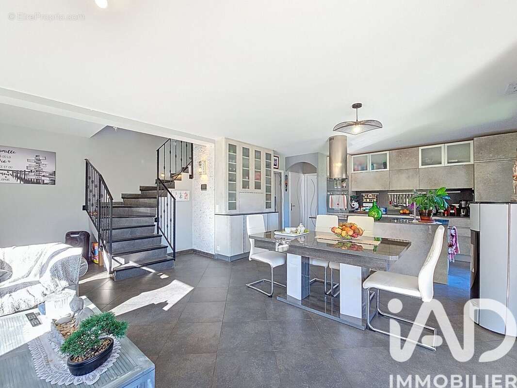 Photo 5 - Maison à COLOMARS